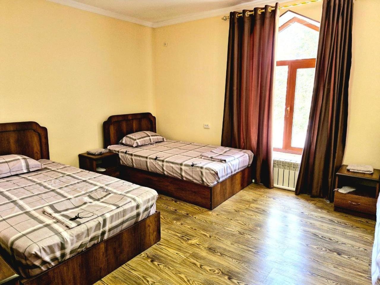 Hotel Mir Адрес Abu Ali Ibn Sino 4A Bukhara Esterno foto