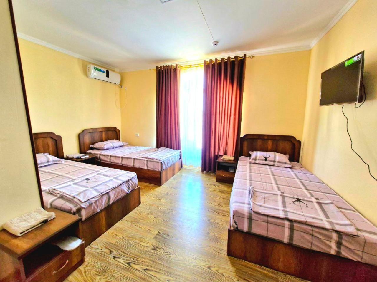 Hotel Mir Адрес Abu Ali Ibn Sino 4A Bukhara Esterno foto